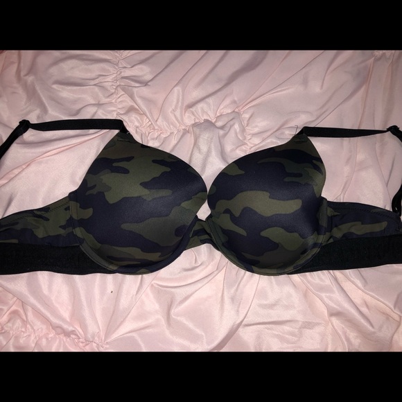 camo lightly lined t-shirt bra. - Picture 5 of 8